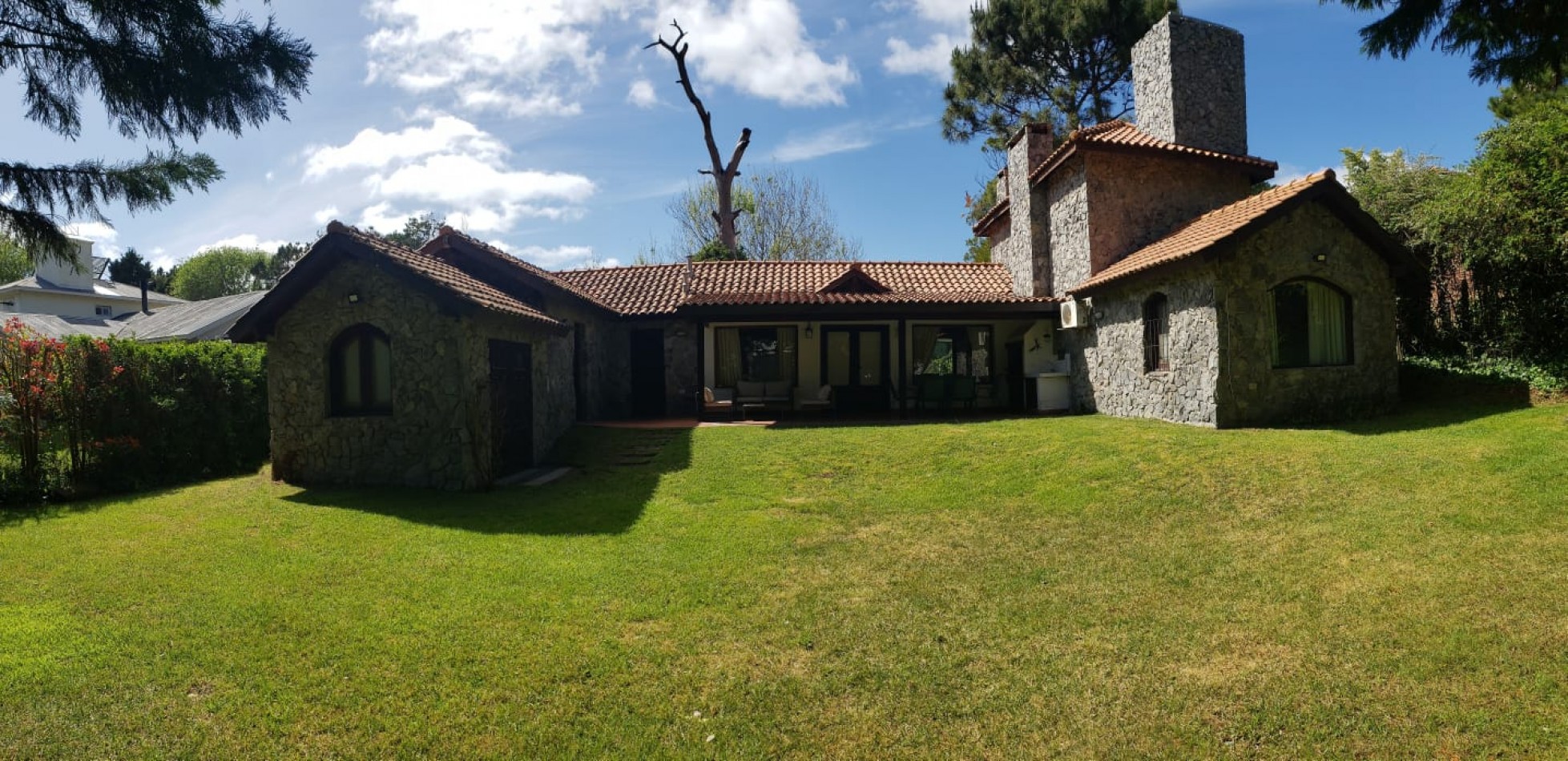 Casa en Venta en Carilo A 200 mts del Mar